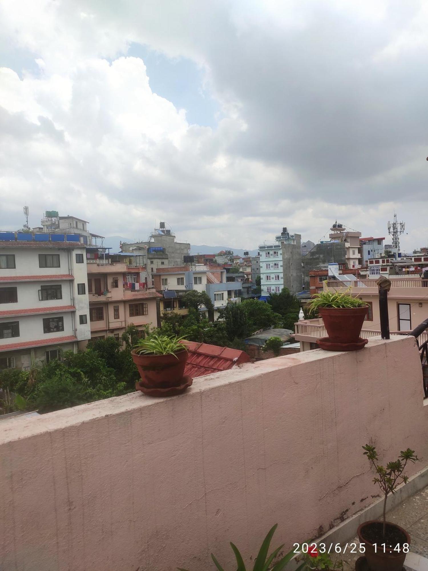 Kathmandu Home Stay & Hostel Eksteriør billede