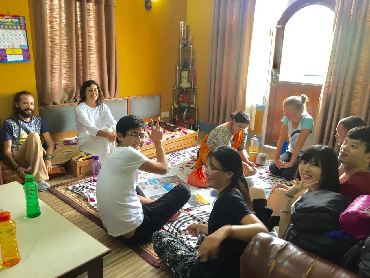Kathmandu Home Stay & Hostel Eksteriør billede