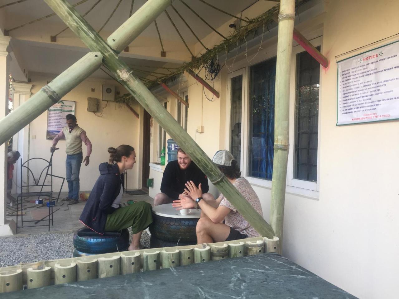 Kathmandu Home Stay & Hostel Eksteriør billede